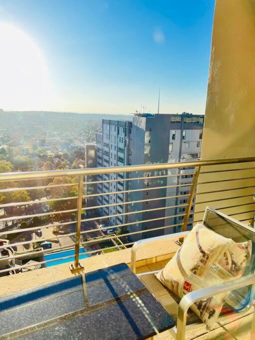 Duplex Penthouse 24H Electricity Apartment Johannesburg Bagian luar foto